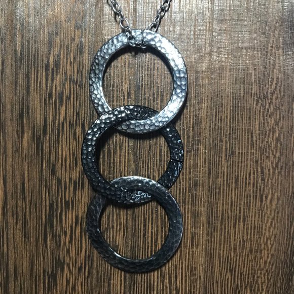 Tocara Sandra Dee Stainless Steel Triple Circle necklace - Picture 1 of 4